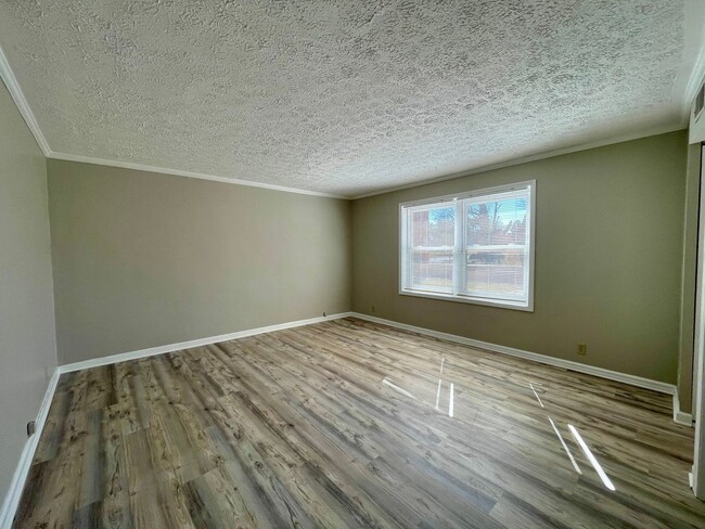 Photo - QUIET + CONVENIENT 1 Bedroom Available! Unidad 13