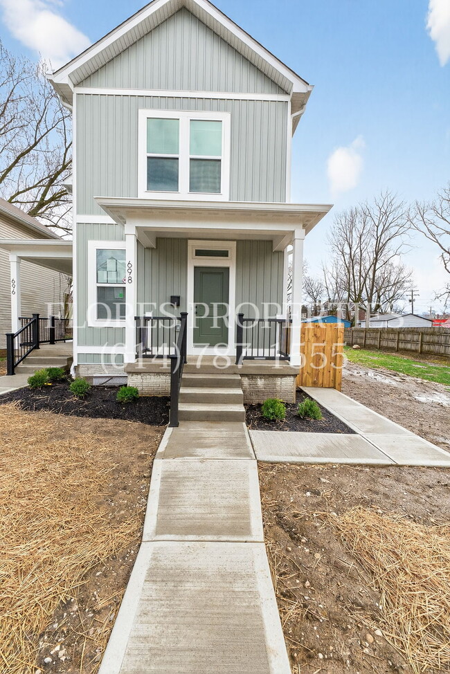 Photo - 698 S 22nd St