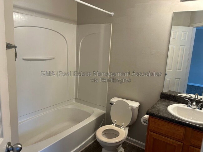 Photo - 1749 Carrington Dr