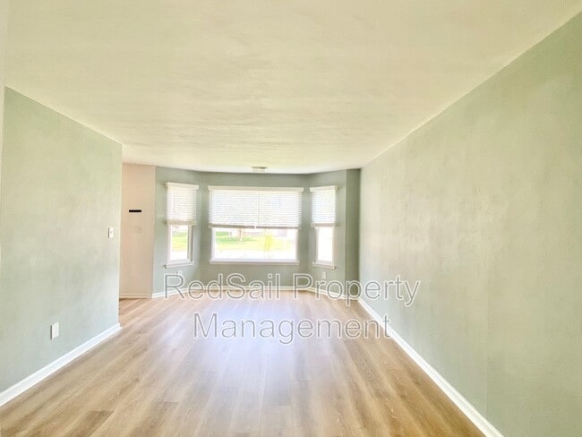 Photo - 5525 Fair Oaks Dr