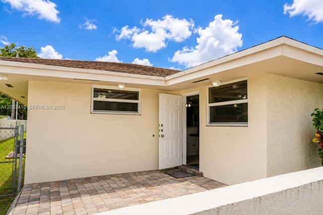 Photo - 5780 SW 61st St Unit 5780