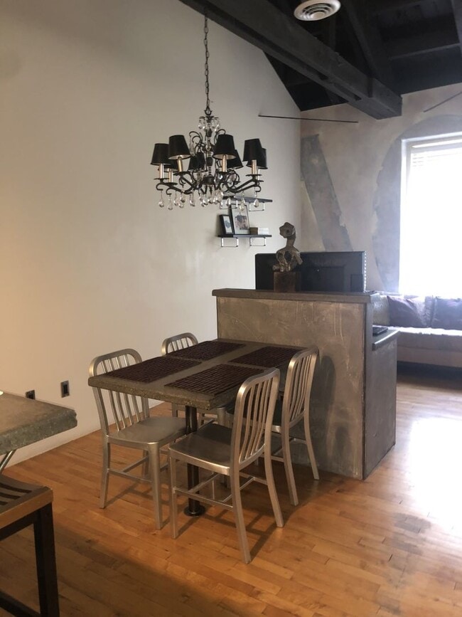 Acme Suites