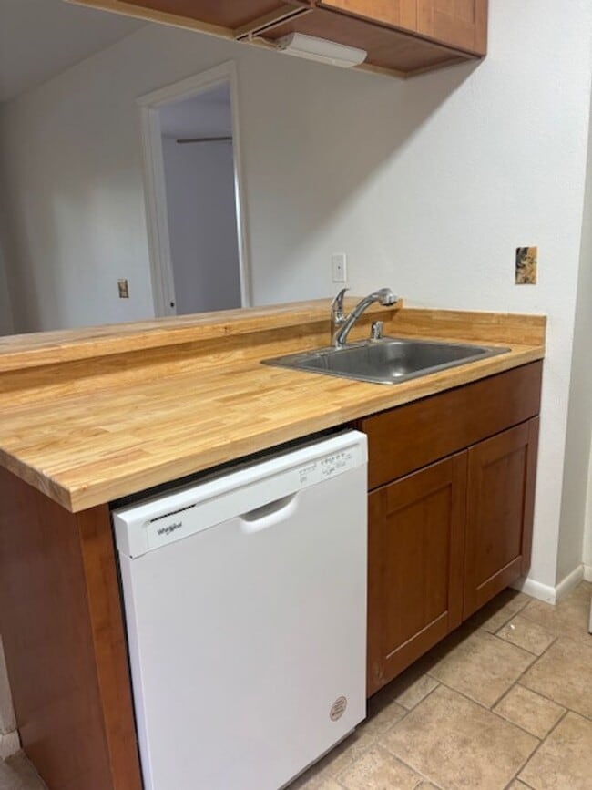 Photo - Refreshed 1 Bedroom/ 1Bath Condo in Gated Community