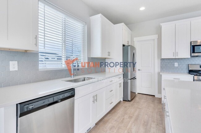 Photo - 7632 S Waverly Hls Ln
