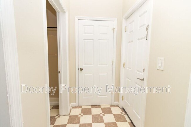 Photo - 1815 Bailey Ave Unit C