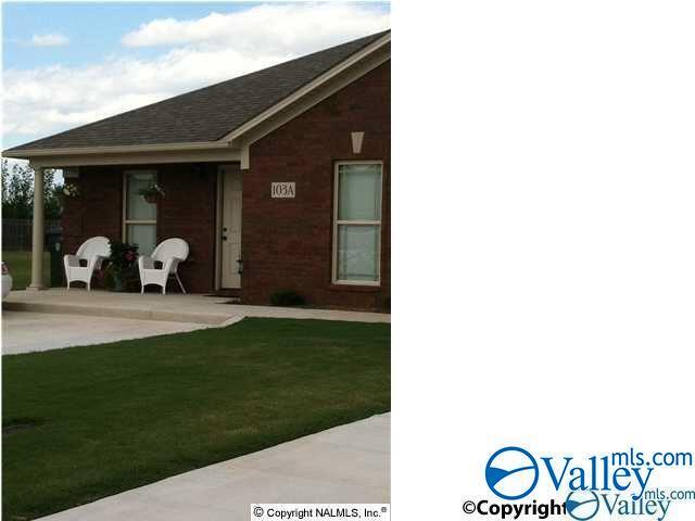 Building Photo - 103 Ryland Pl