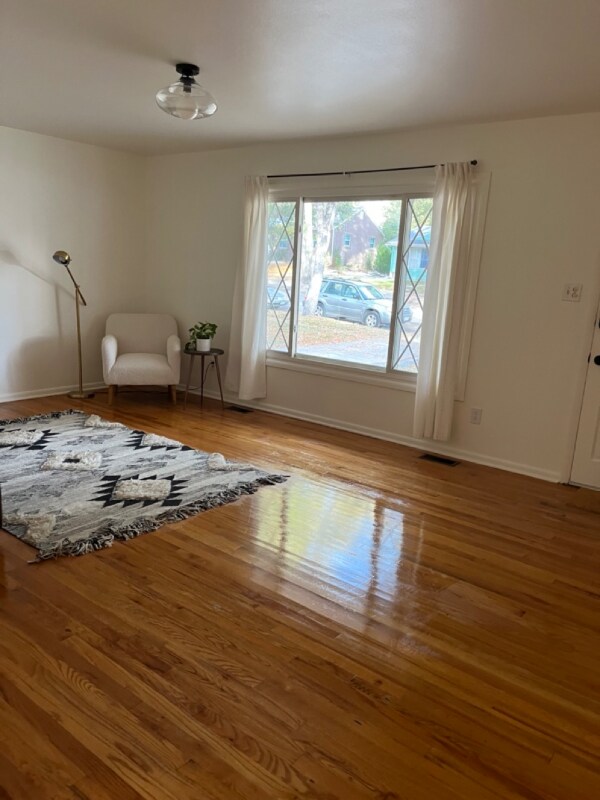 Photo - 1602 Grant Ave Unidad 1602 Grant Ave