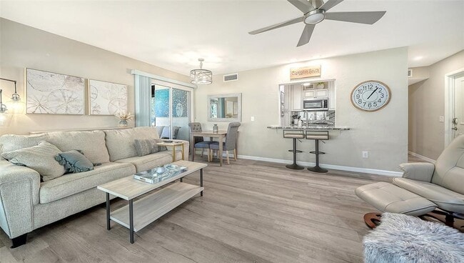 712 White Pine Tree Rd Unit 77
