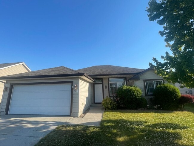 Sunshine Meadow 3 Bed/2 Bath Rancher - Sunshine Meadow 3 Bed/2 Bath Rancher House