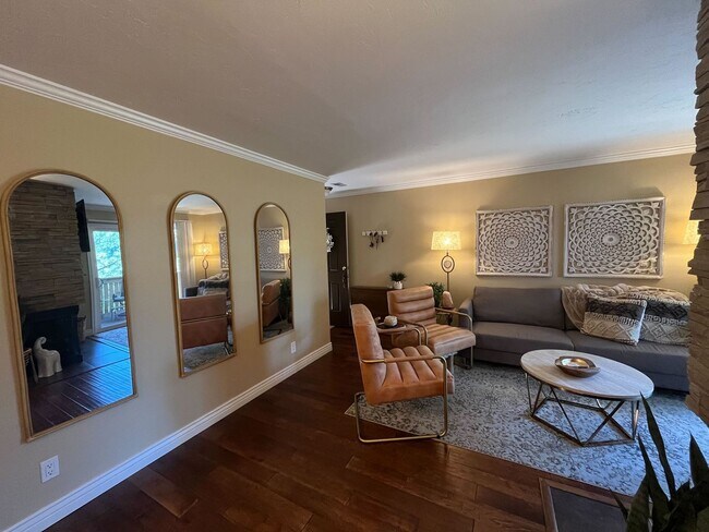 635 W Jefferson Pl Unidad Jefferson place