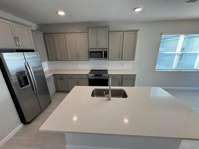 Photo - 342 Lady Palm St