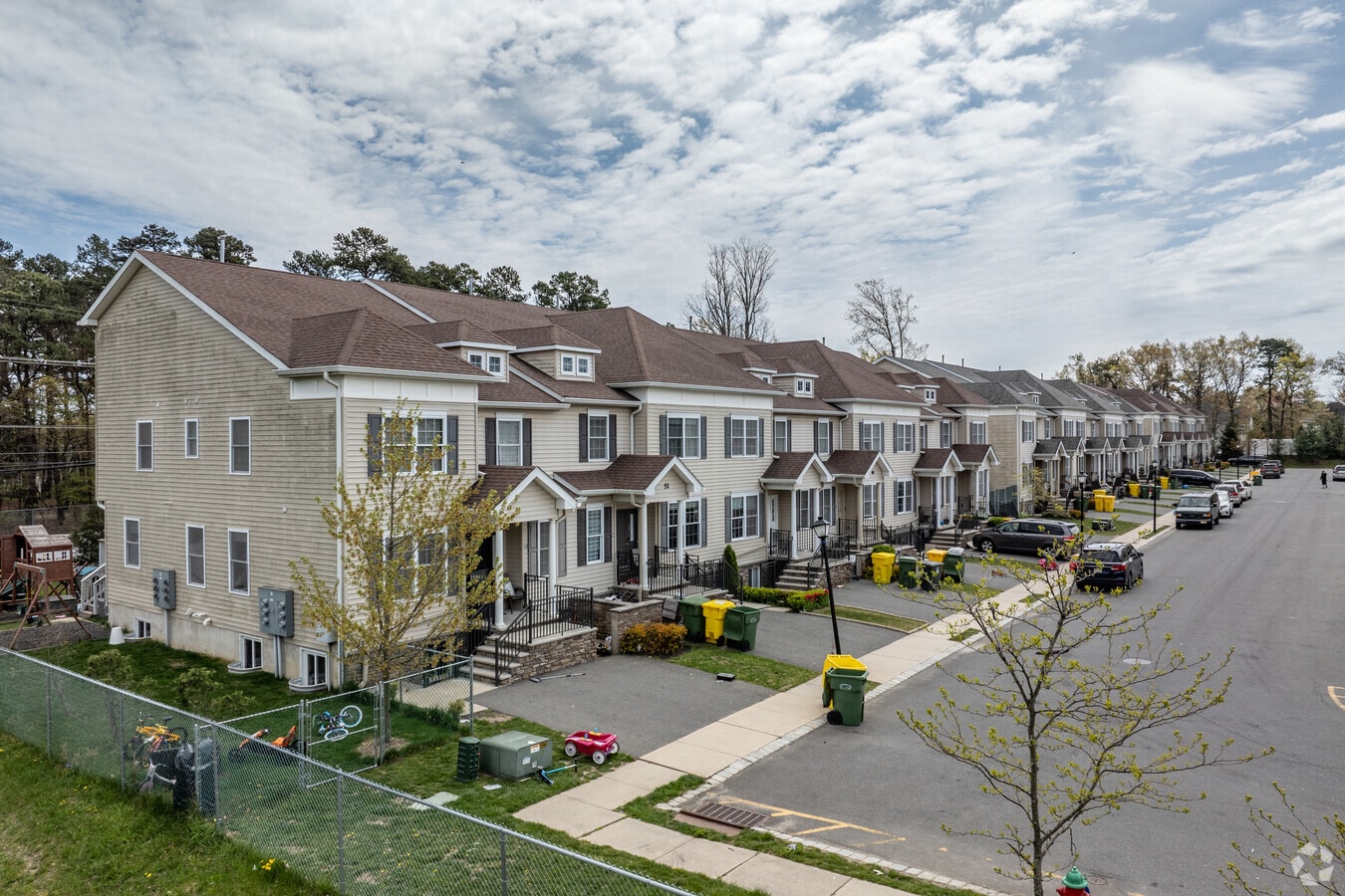 47 Harmony Dr - Harmony Park Apartments