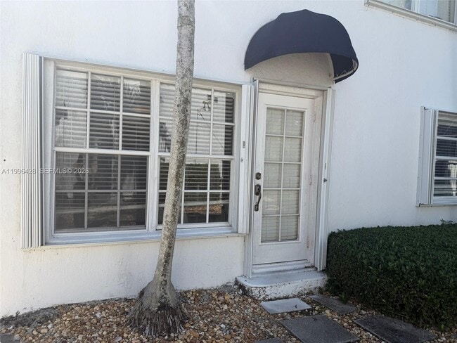 Photo - 5116 SW 57th Ave