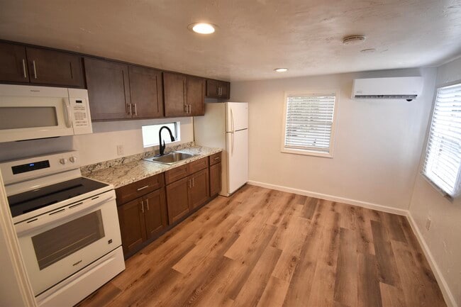 Photo - 2716 Deep Forest Cir