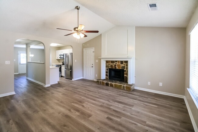 Photo - 1299 N Hampton Dr