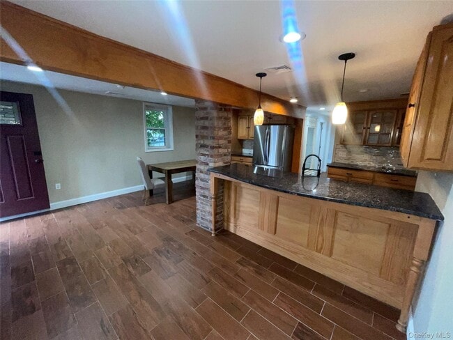 Photo - 332 Locust St