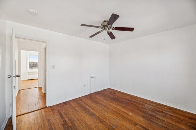 Photo - 2521 Benning Rd NE