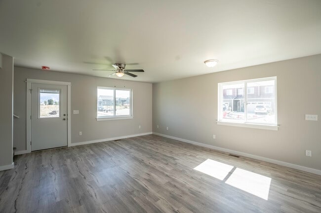 Photo - 1304 Westwood Cir