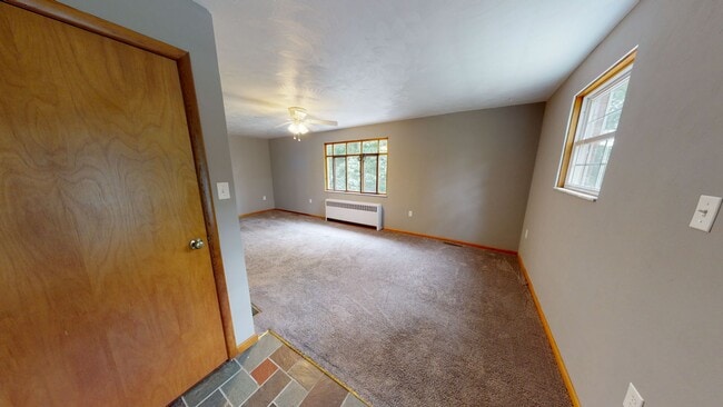 Photo - 2 Bedroom Home For Rent in Greensburg