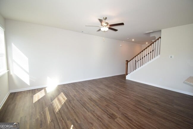 Photo - 82 Sepia Oak Dr