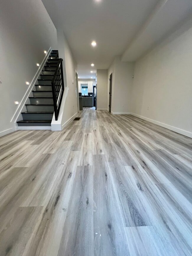 Photo - Luxurious 3-Bedroom Townhome in South Philadelphia! Available NOW!