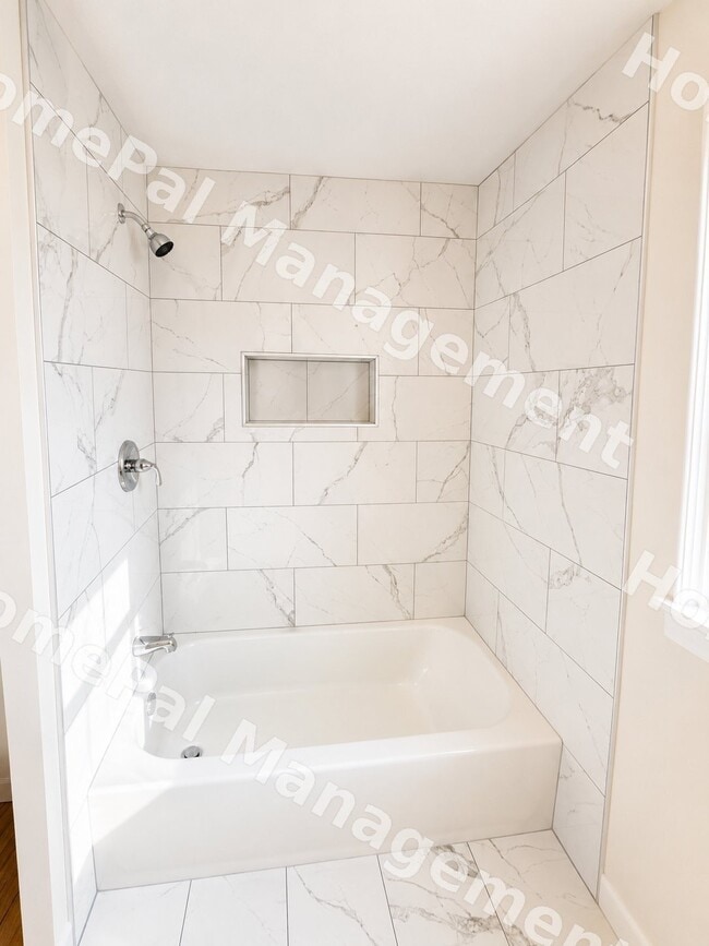 Photo - 2416 Fowler Ave