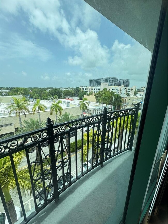 Photo - 5781 SW 72nd St Unit 5781