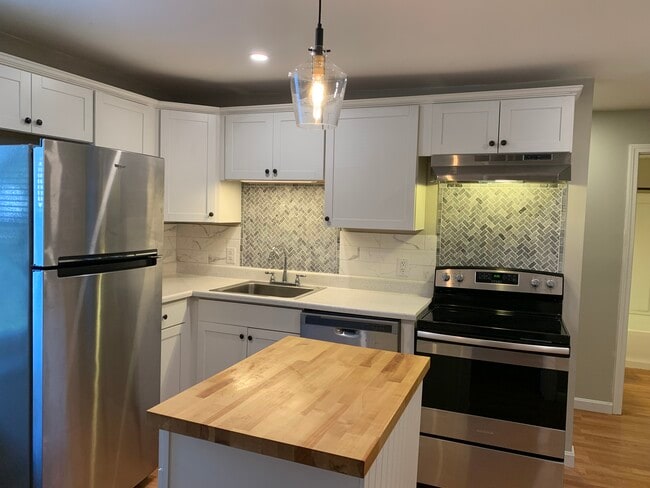 5 Cordage St Unit 1