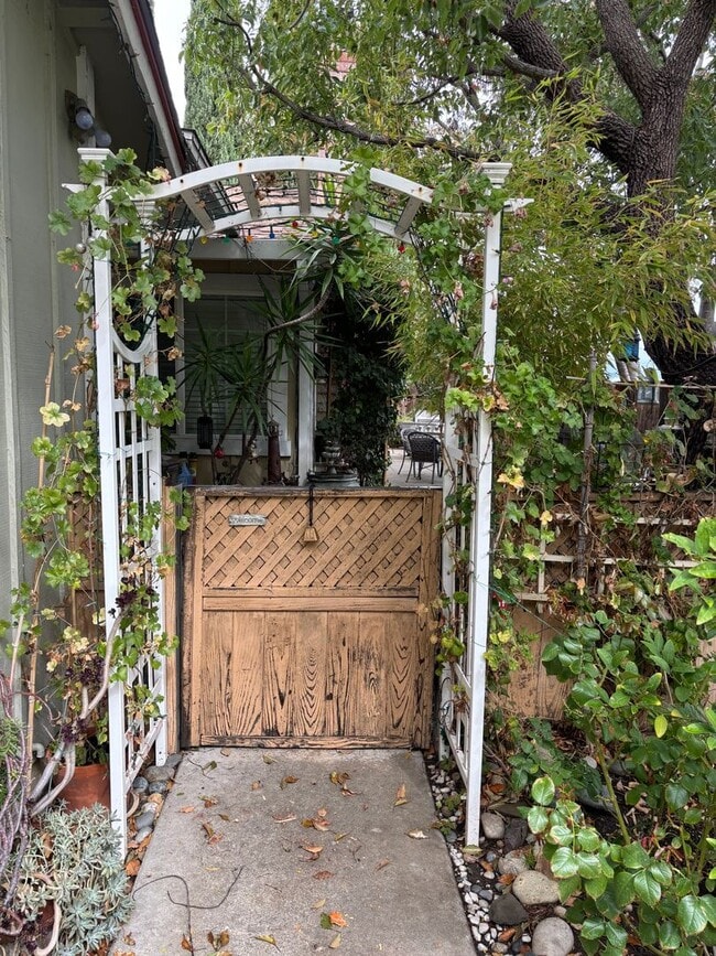 Photo - Beautiful Single-Story Townhome on Corner Lot with Private Courtyard & 2-Car Garage
