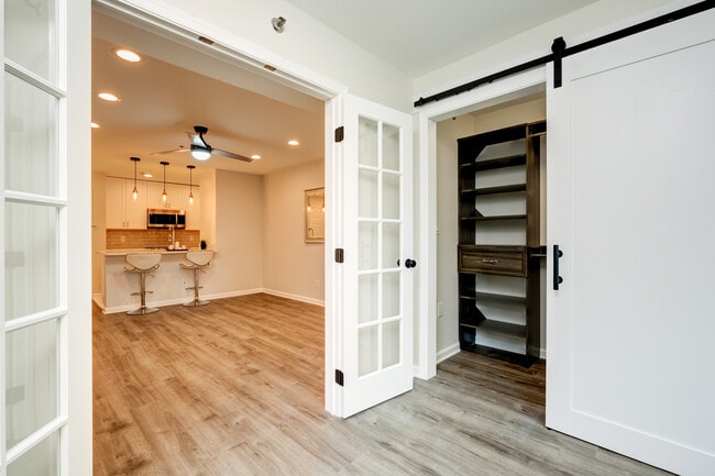 Photo - 3315 Wyndham Cir Unit 2227