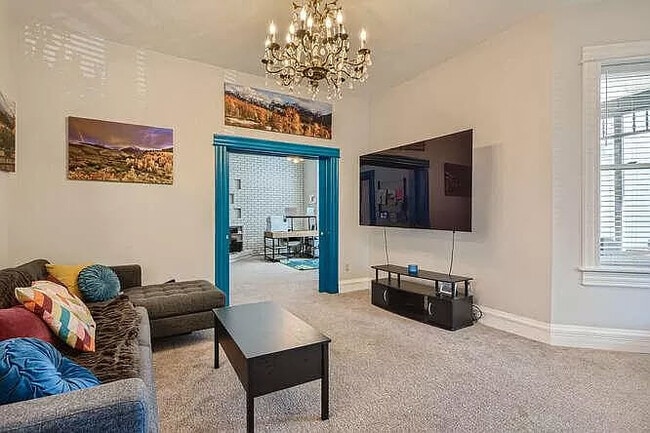 Photo - 3247 W 19th Ave