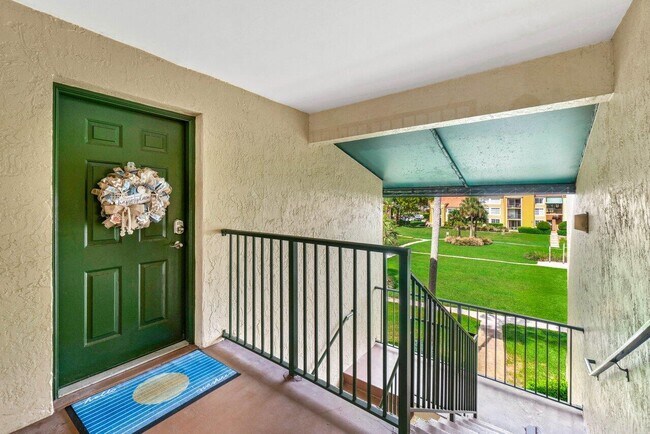 Photo - 157 Yacht Club Way Unit 304