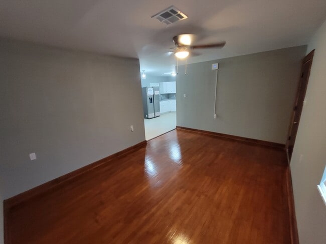 Photo - 5510 Groveton St