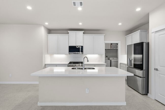 Photo - 33130 School Hl Rd