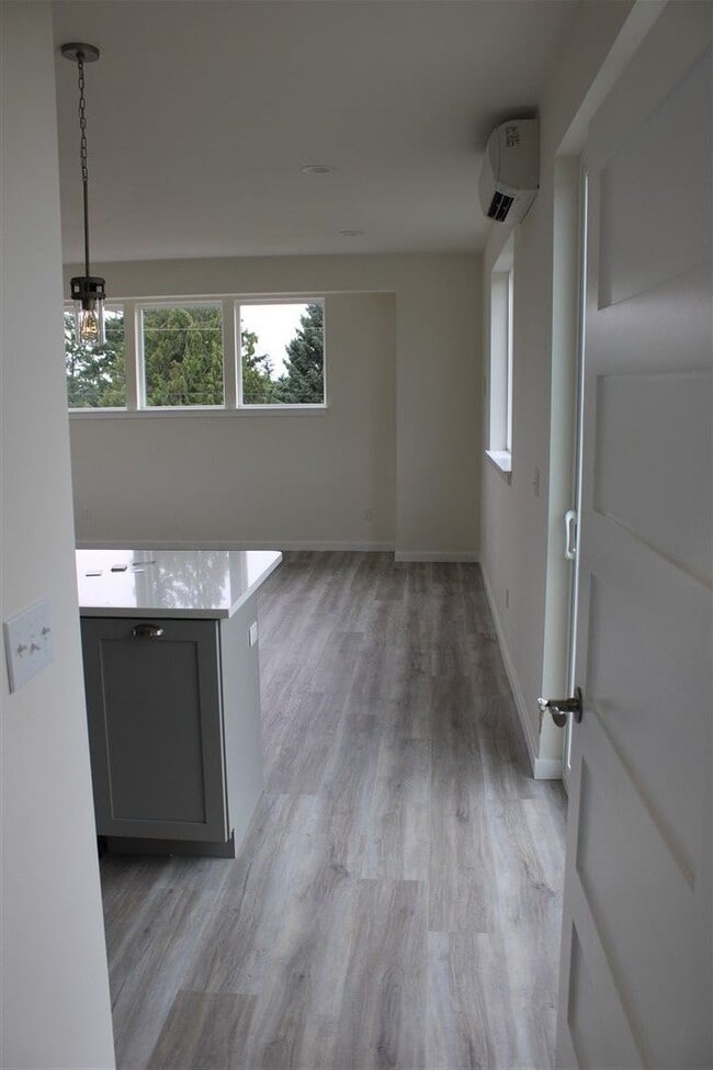 Photo - 2 bedroom 2 bathroom Brand  New Constructi... Unit B