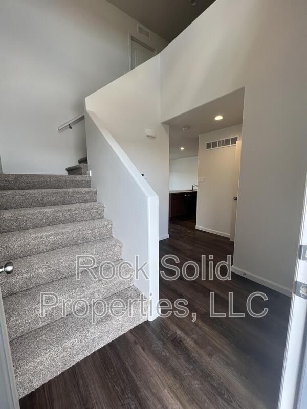 Photo - 1512 Danny Pl