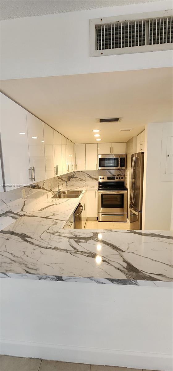 Photo - 14388 SW 96th Ln