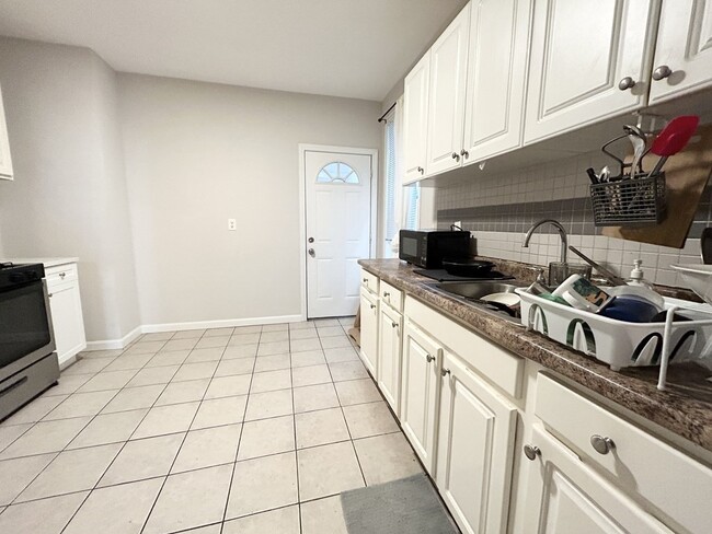 Photo - 9 Mt Pleasant Ave Unit 1