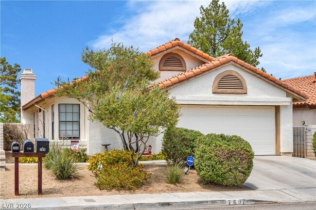 Building Photo - 760 Thousand Oaks Dr