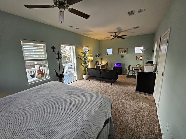 Photo - 208 Marlberry Trce