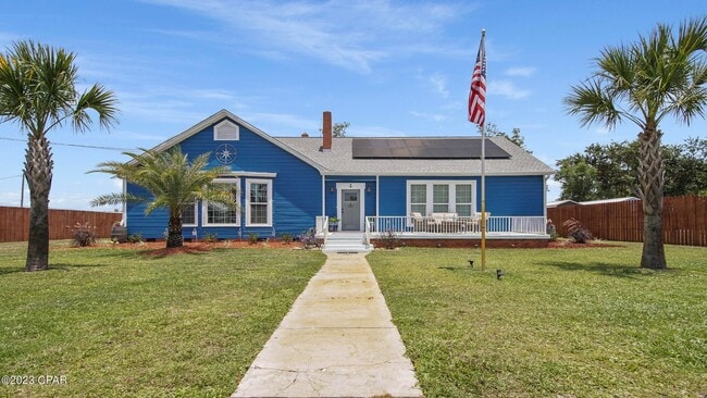Photo - 930 Grace Ave