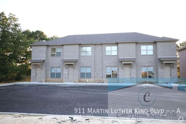 Building Photo - 911 Dr M.L.K. Jr Dr Unit A Rental