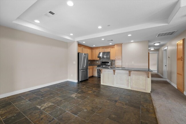 Photo - 1280 Ashford Way