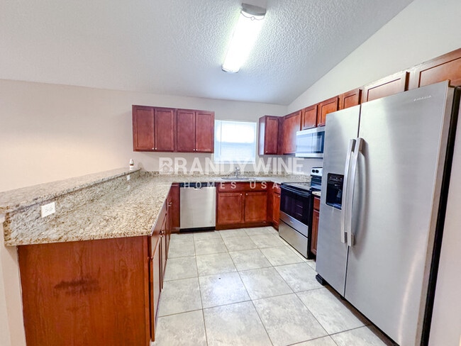 Photo - 628 4th Ave S