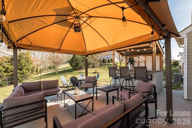 Photo - 5826 Castlecove Rd