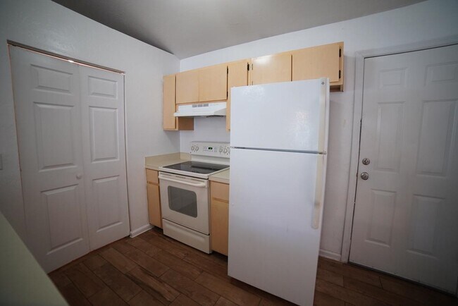 Photo - 6315 S Placid Pl