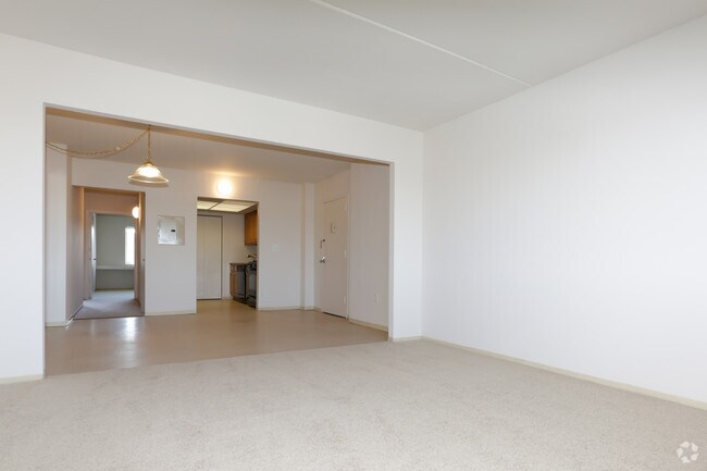 Queenswood Apartments For Rent in Corona, NY | ForRent.com