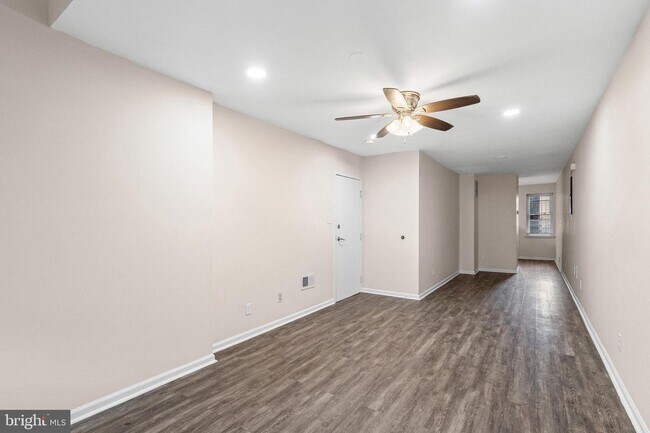 Photo - 2217 Linden Ave Unit 1