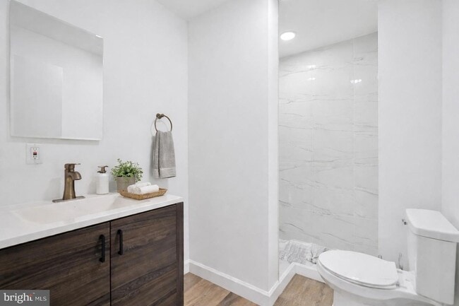 Photo - 2040 Frankford Ave Unit 2ND FL REAR