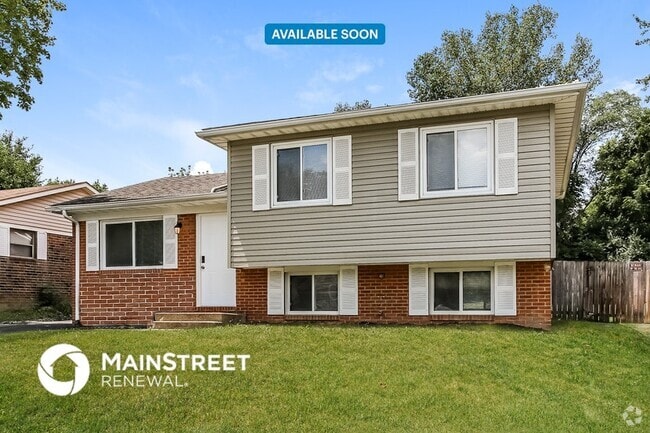 Building Photo - 1335 Birch Dr Rental